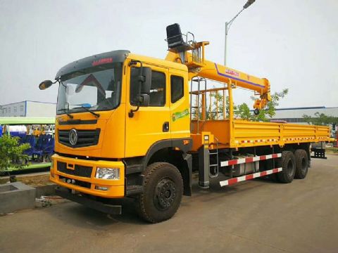 點(diǎn)擊查看詳細(xì)信息<br>標(biāo)題：12噸前二后八隨車吊 閱讀次數(shù)：1842