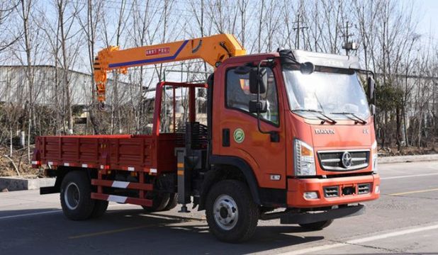 點擊查看詳細信息<br>標題：3.2噸大運隨車吊 閱讀次數：1987