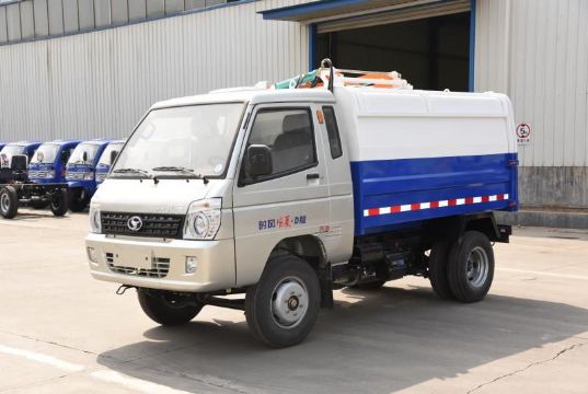 點擊查看詳細信息<br>標題：4.5方汽油垃圾車 閱讀次數：1995